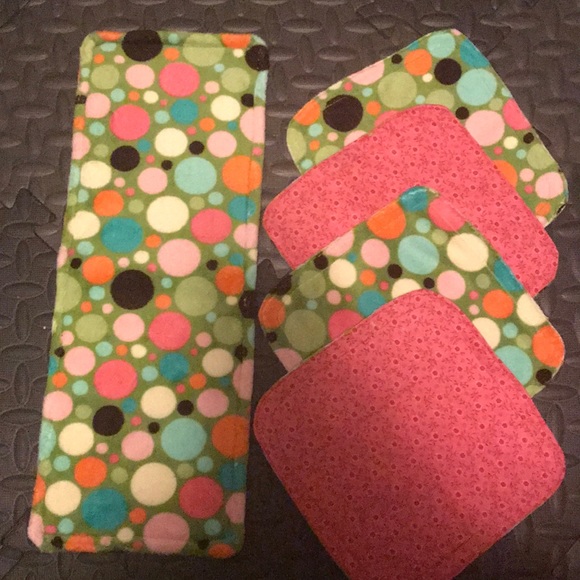 Bath Matching Burp Cloth And 4 Wash Cloths Nwot Poshmark